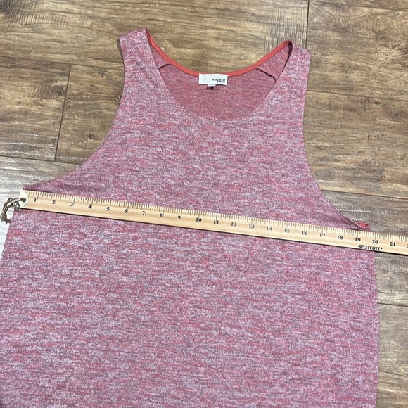 Wilfred Free Aritzia side split long speckled pinks/white tank top - Picture 8 of 10